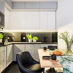 Manufaktura Residence - Apartamenty Industrial Z Parkingiem I Dwoma Lazienkami